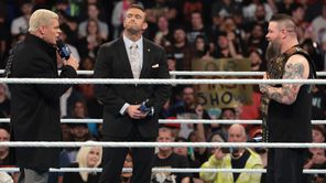 WWE के मौजूदा चैंपियन का धमाकेदार ऐलान, शेड्यूल का खुलासा करते हुए फैंस को दी बड़ी सौगात
