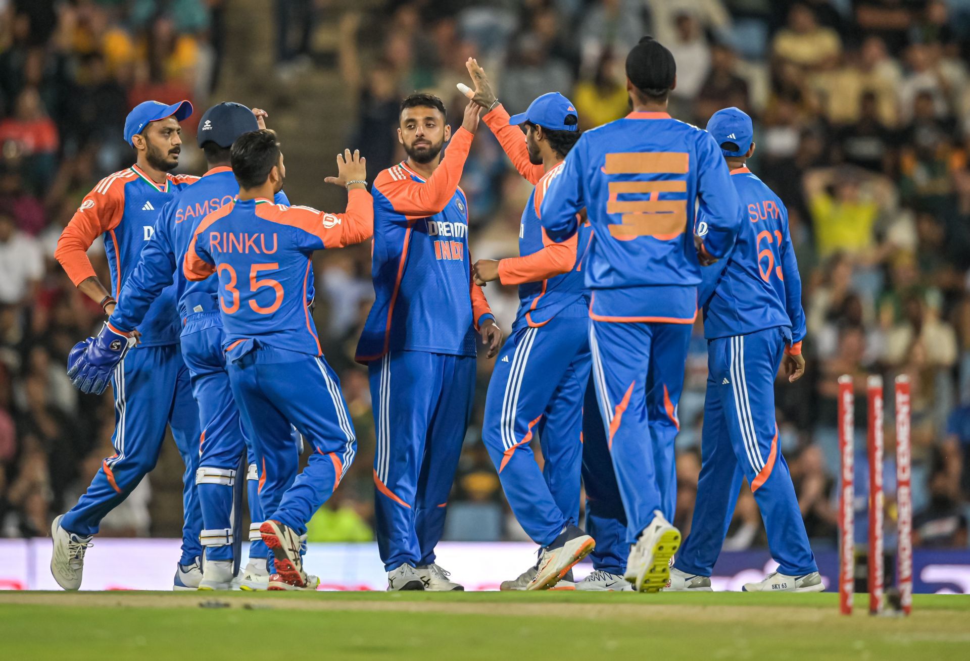 Varun Chakravarthy celebrates a wicket. (Credits: Getty)