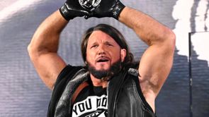 AJ Styles gets the finger from major WWE name