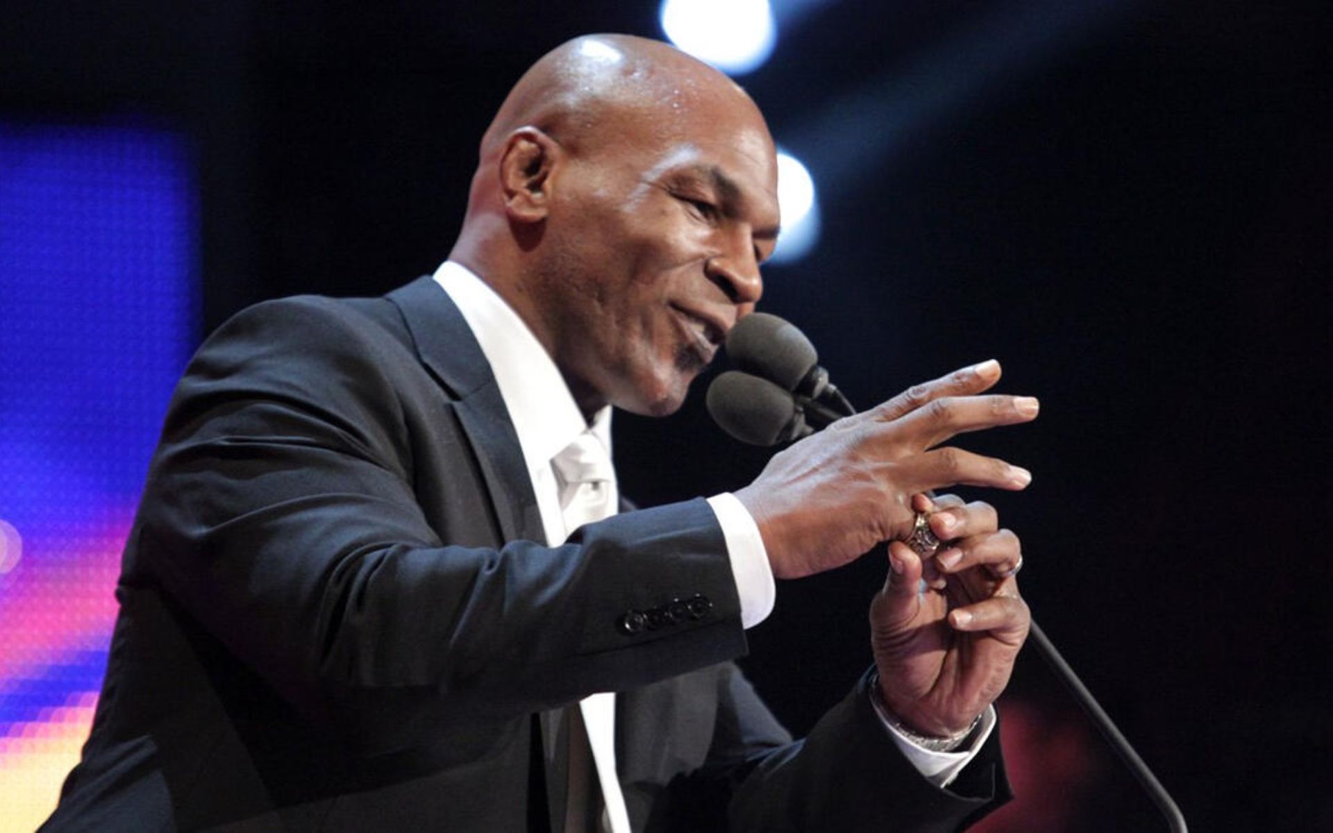 Tyson during his WWE Hall of Fame induction 13 years ago (Pic Courtesy: WWE.com)