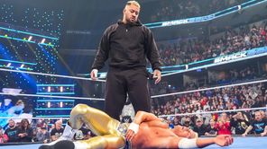 WWE legend’s daughter to turn heel and join new Bloodline following Solo Sikoa’s return? Potential SmackDown arrival analyzed