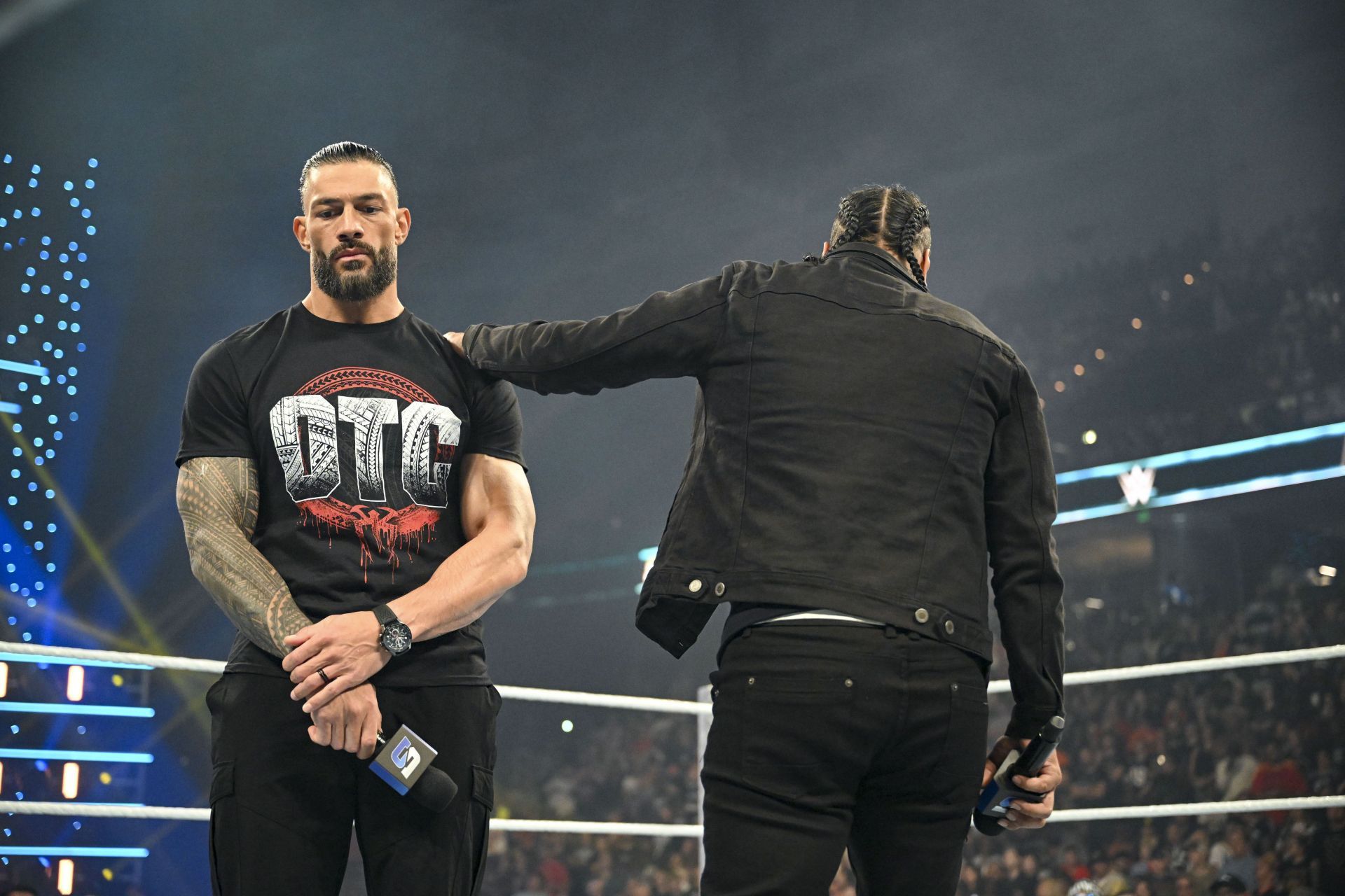 Reigns with Big Jim on SmackDown - Source: Getty