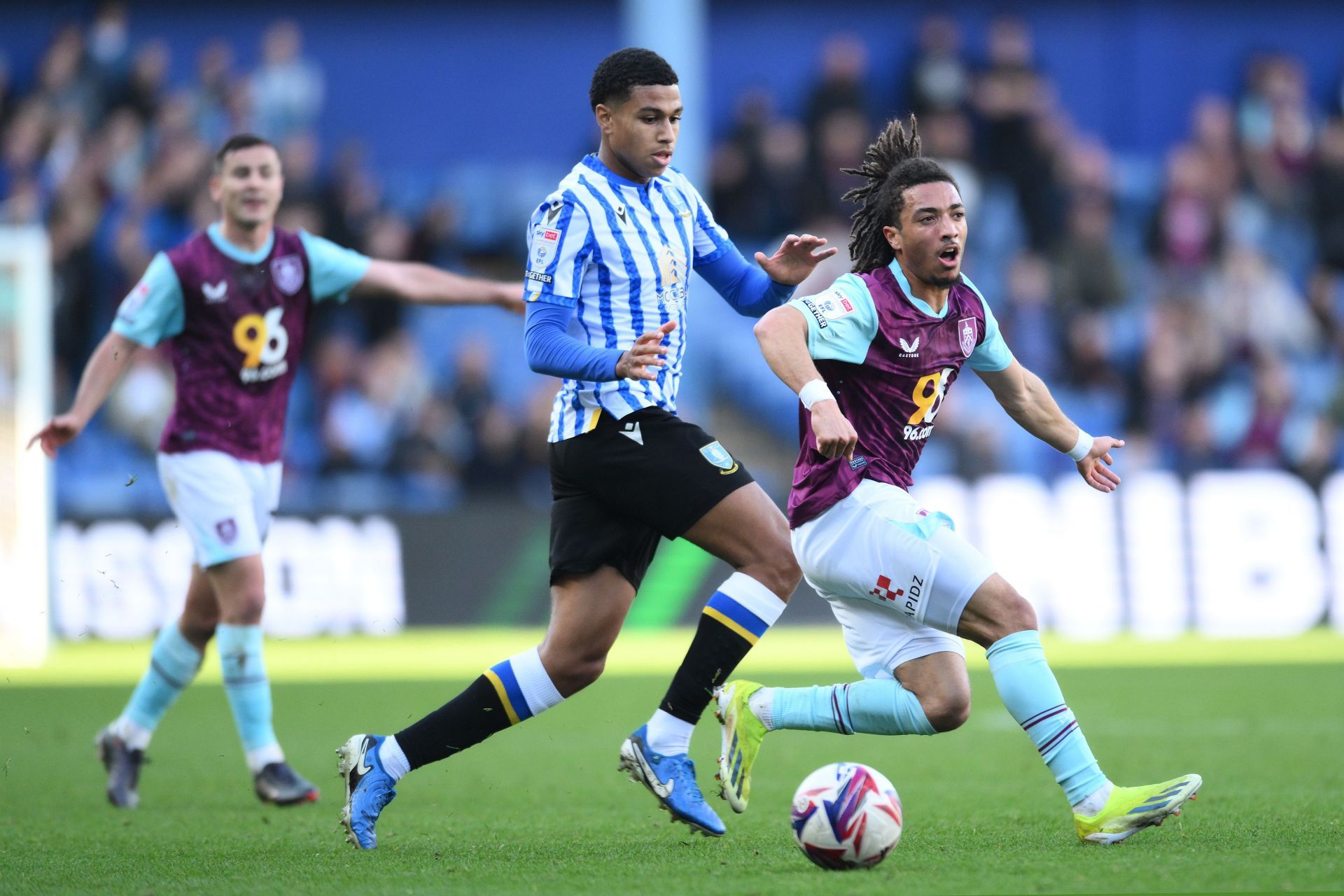 Sheffield Wednesday FC v Burnley FC - Sky Bet Championship - Source: Getty