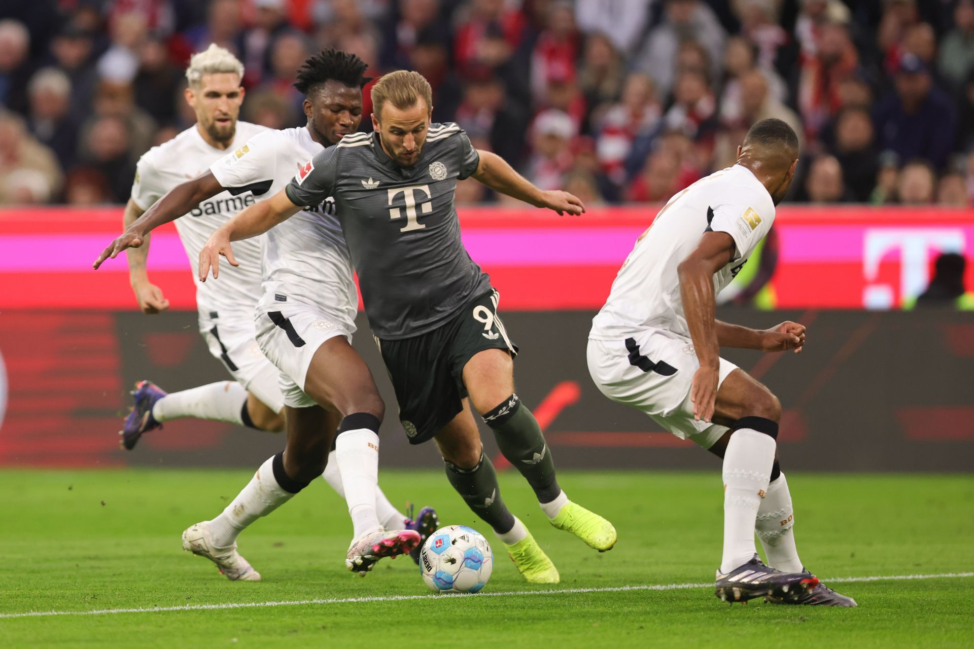 FC Bayern M&uuml;nchen v Bayer 04 Leverkusen - Bundesliga - Source: Getty