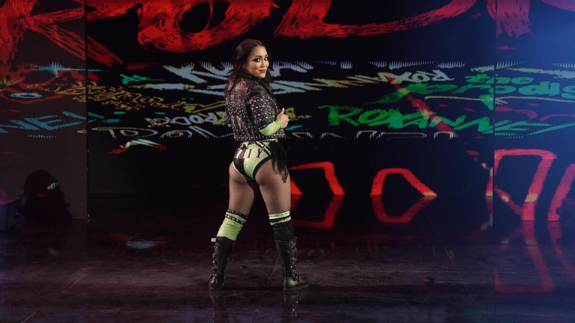 Roxanne Perez makes her entrance on WWE RAW (Image via WWE.com).