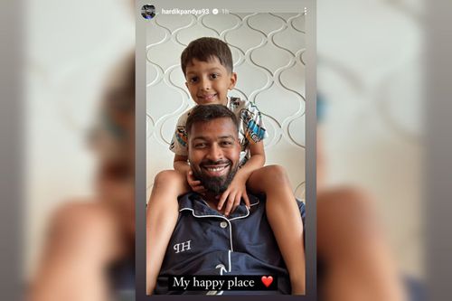 Hardik Pandya relaxes with son Agastya ahead of 5th T20I against England (Image via Instagram-@hardikpandya93)