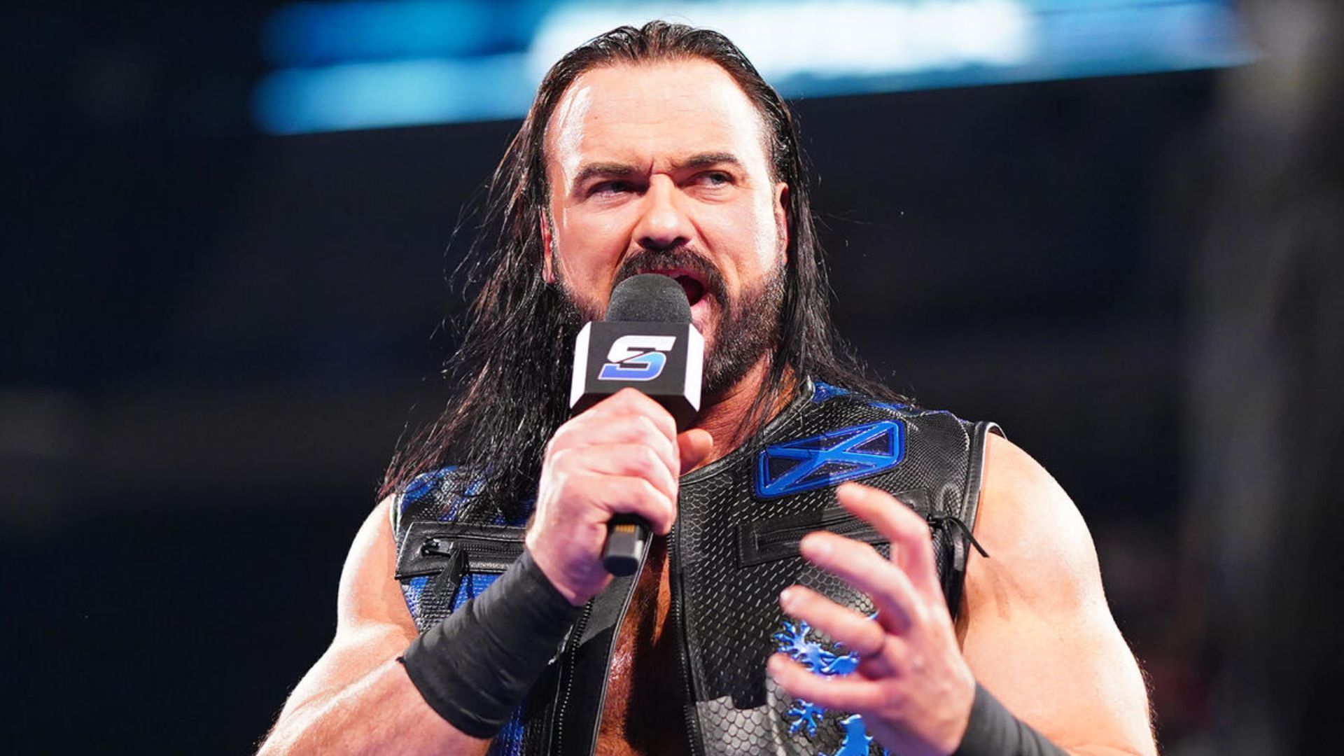 Drew McIntyre is a former WWE Champion. [Image source: WWE.com]