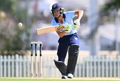 Sam Konstas reaches maiden List A hundred off 82 balls in style with a six in Australia's One-Day Cup clash [Watch]