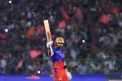 “RCB se kyun khelta hai?” - Former Pakistan batter’s huge statement on Virat Kohli during Ranji Trophy 2024-25