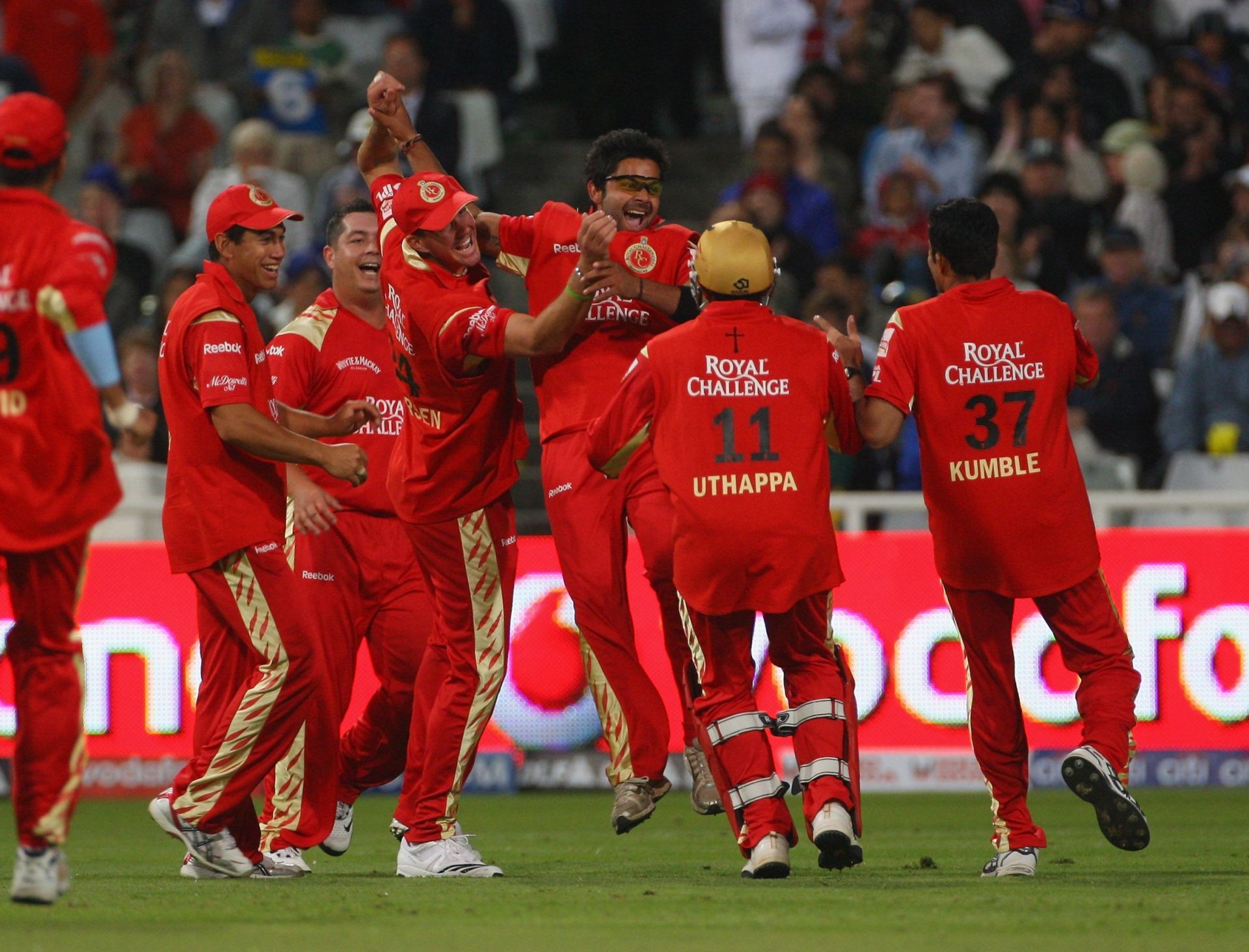 Anil Kumble (right) in action for RCB during the 2009 IPL season - Source: Getty