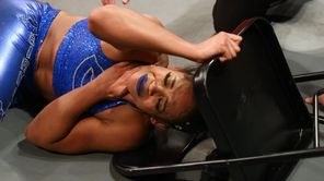 2 top WWE stars want to replace Bianca Belair and Naomi in the Elimination Chamber match after apparent injury; gives reason