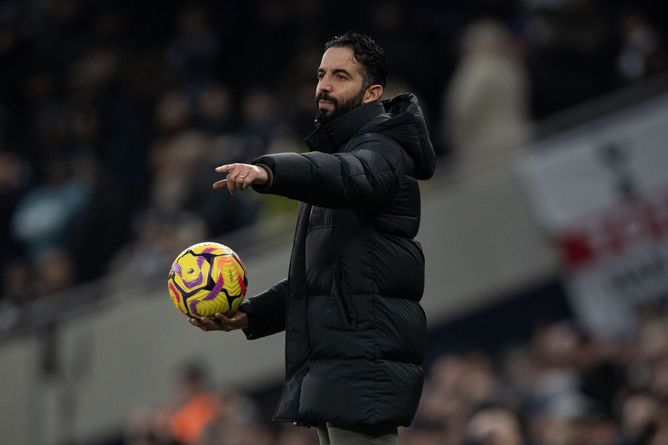 Manchester United very interested in signing 31-year-old Argentine forward: Reports