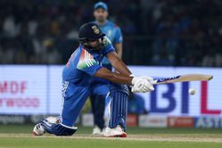 Rohit Sharma hilariously shakes hands with Odisha CM after IND vs ENG 2025 2nd ODI [Watch]