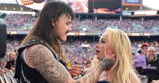 2 सुपरस्टार्स जिन्हें WWE की मौजूदा चैंपियन Liv Morgan स्टोरीलाइन में डेट कर चुकी हैं
