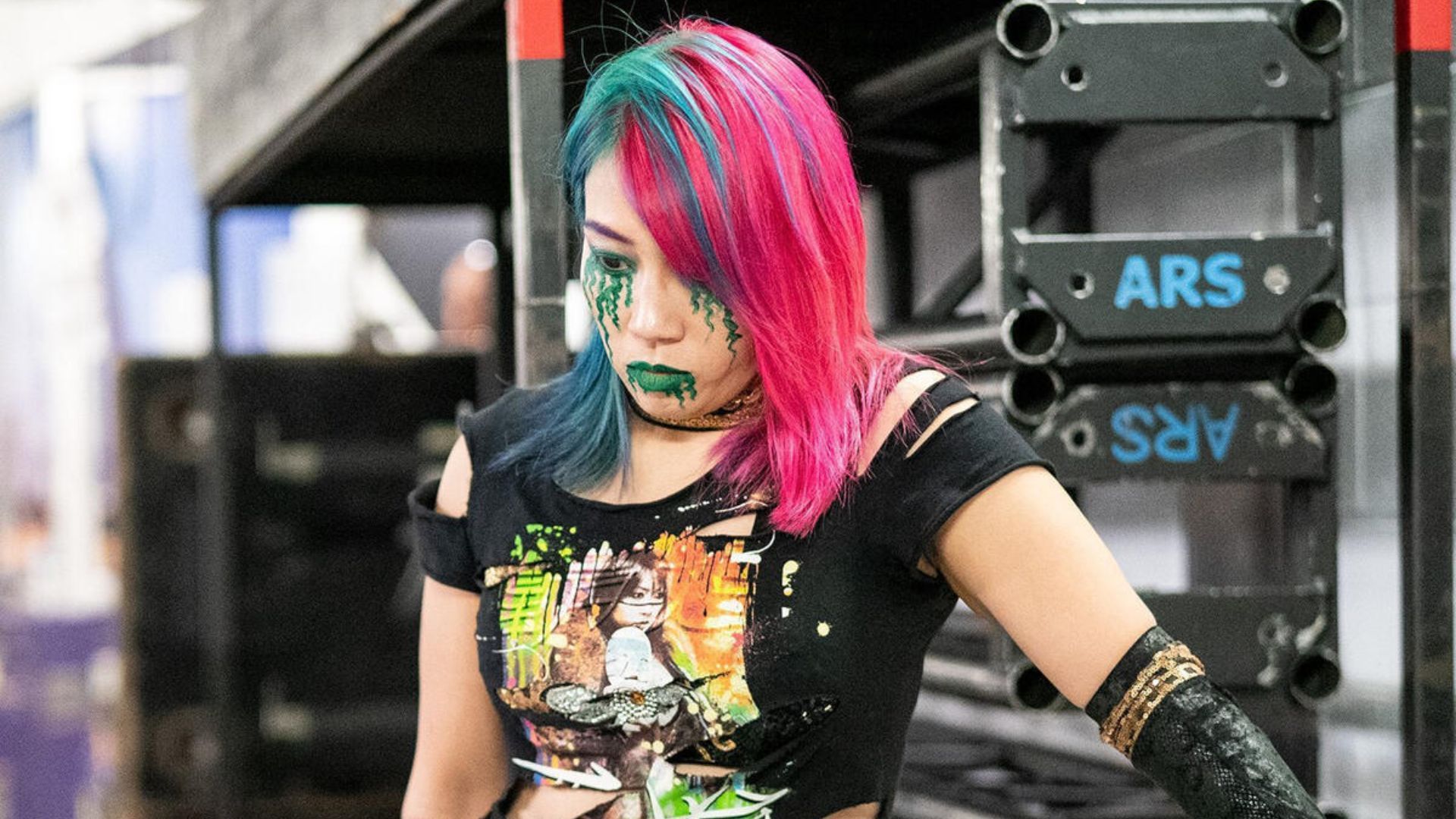 Asuka is a WWE Superstar. (Photo: WWE.com)