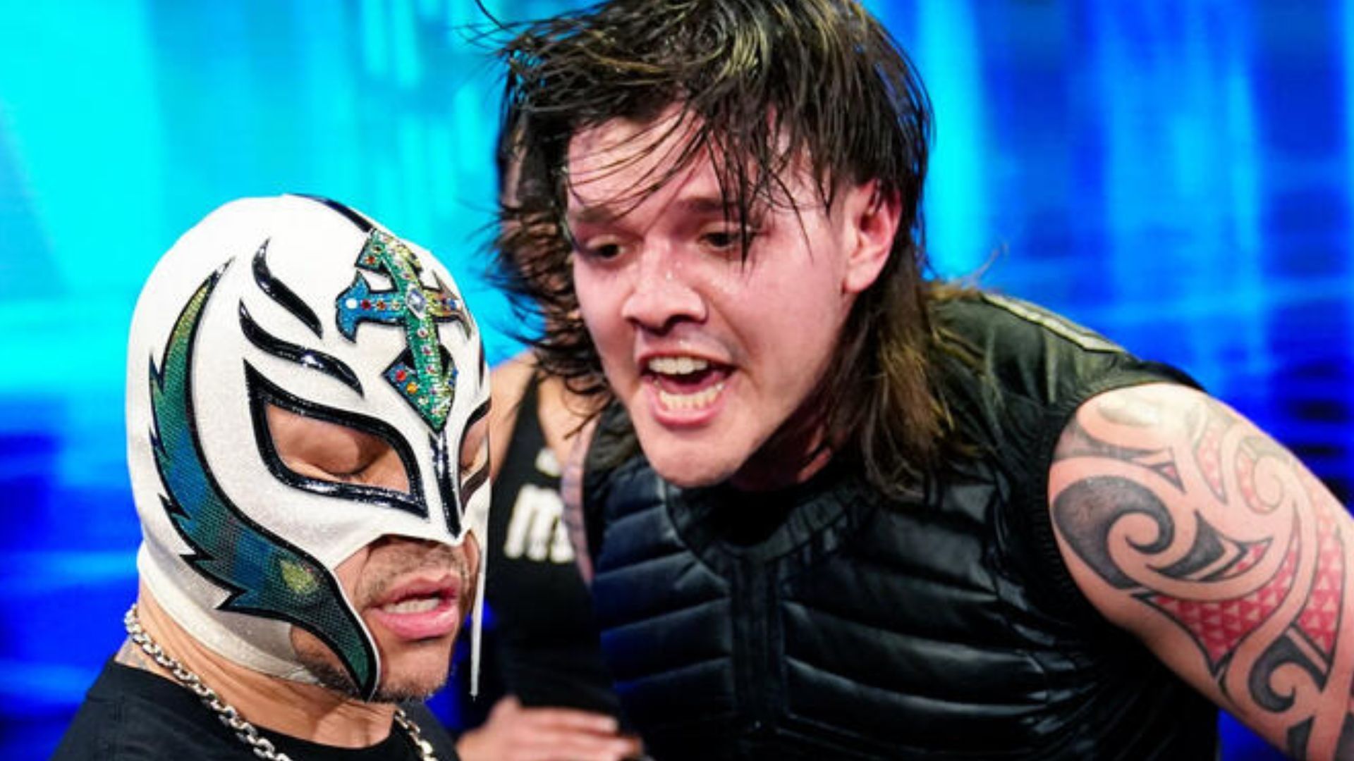 Rey and Dominik Mysterio (Image via WWE.com)