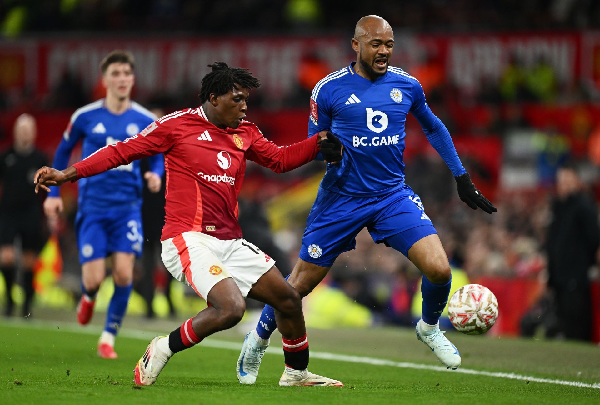 Dorgu (L) impressed on his debut for Manchester United.