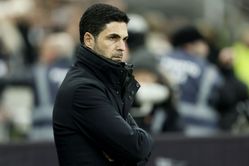 Mikel Arteta responds when asked if Arsenal star will be used as makeshift forward after performance in Leicester win