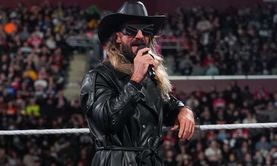 14-year WWE veteran to make return and cost Seth Rollins the Elimination Chamber match? Exploring the potential