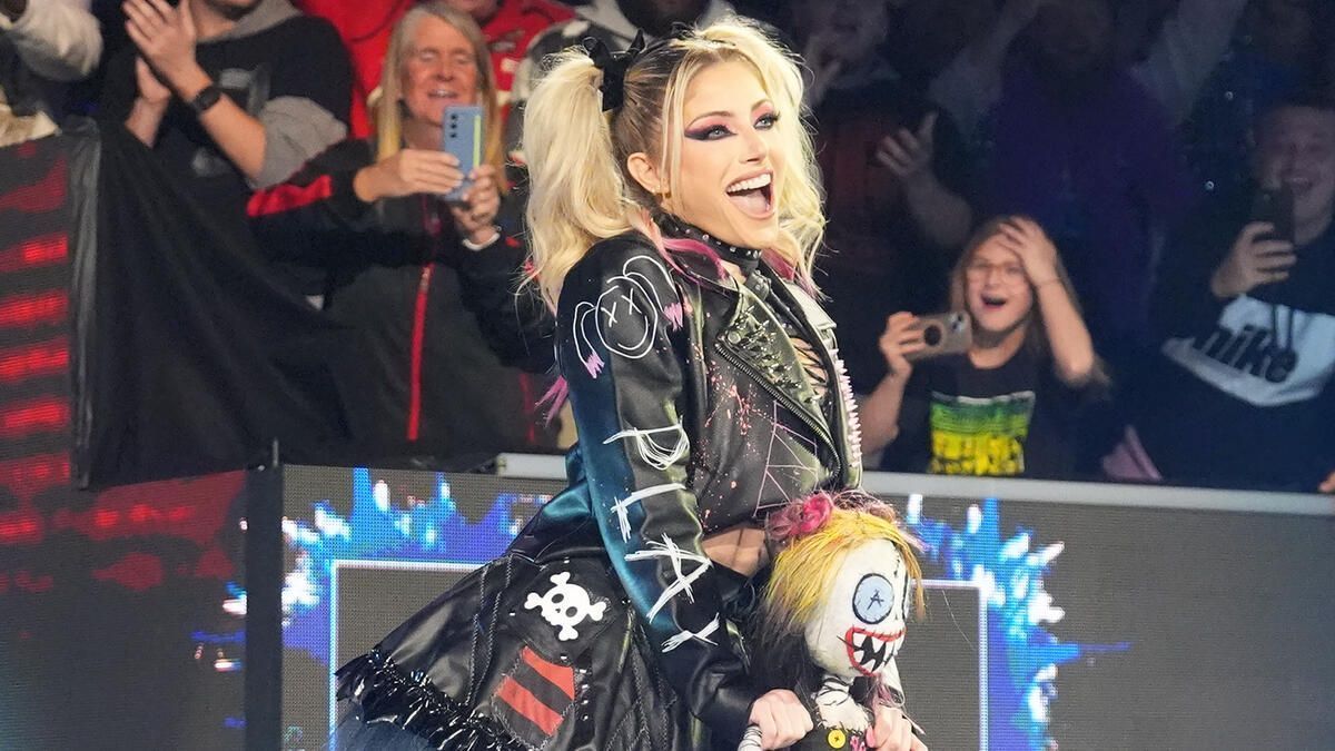 Alexa Bliss (Picture Courtesy: WWE.com)