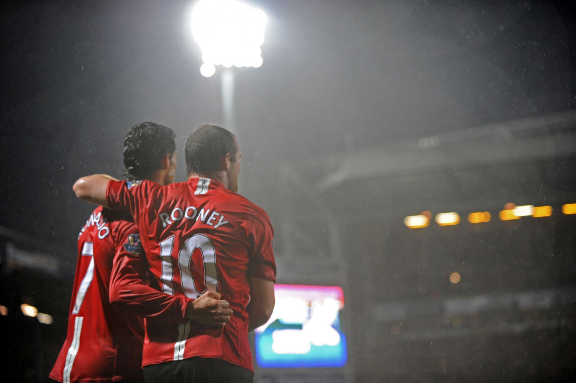 Ronaldo and Rooney (L to R) - Source: Getty