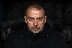 "Should never see the starting lineup again", "Has lost his place in the team" - Fans unhappy with Barcelona star despite Alaves win