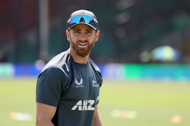 Kane Williamson takes a stunner to remove Towhid Hridoy for 7 in BAN vs NZ 2025 Champions Trophy match [Watch]