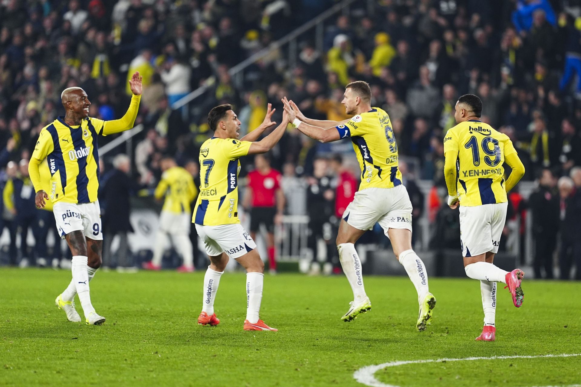 Fenerbahce v Caykur Rizespor - Turkish Super Lig - Source: Getty