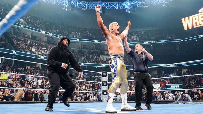 4 potential endings to WWE SmackDown tonight
