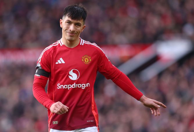 Manchester United enter race to sign PL defender following ACL injury to Lisandro Martinez: Reports