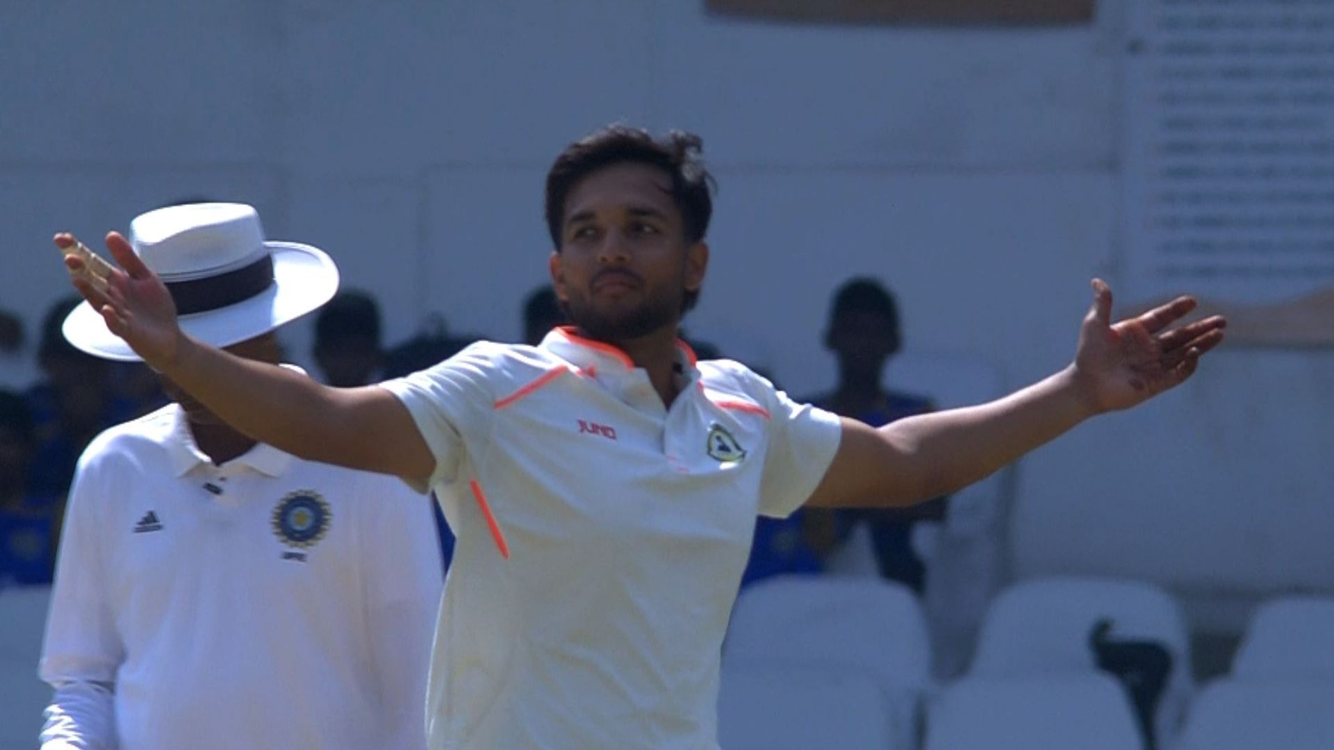 Harsh Dubey of Vidarbha celebrates after picking up a wicket in the Ranji Trophy 2024/25 final (Image Credits: BCCI Domestic/X)