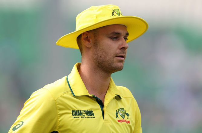 Spencer Johnson runs out Mohammad Nabi for just one run with exceptional presence of mind in AUS vs AFG 2025 Champions Trophy clash [Watch]