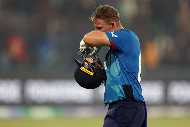 Azmatullah Omarzai lets out a huge roar after dismissing Joe Root in AFG vs ENG 2025 Champions Trophy clash [Watch]