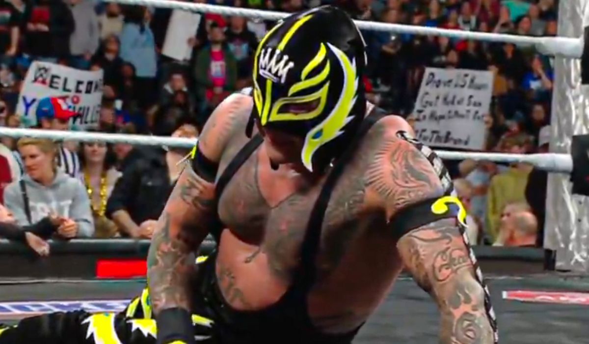 Logan Paul defeated Rey Mysterio on this week RAW. [Image credits: WWE on X]