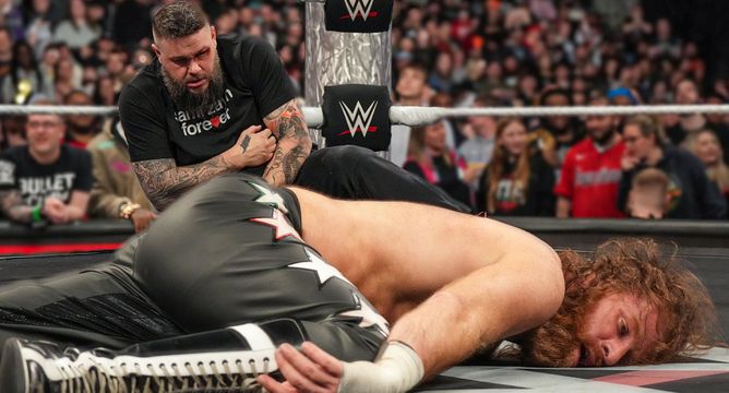 'करियर खत्म करने की कोशिश हुई'- पूर्व WWE चैंपियन ने अपने दोस्त पर लगाए गंभीर आरोप, धोखा देने का बताया कारण