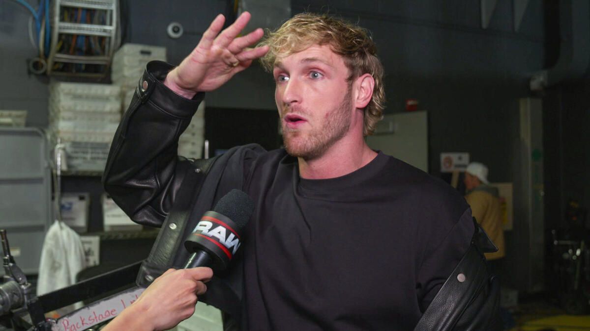 Logan Paul Backstage (Picture Courtesy: WWE.com)