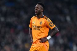 Amid rumors about SPL plotting world-record transfer with €1bn contract for Vinicius, Real Madrid forward receives special gift from Al-Ittihad star