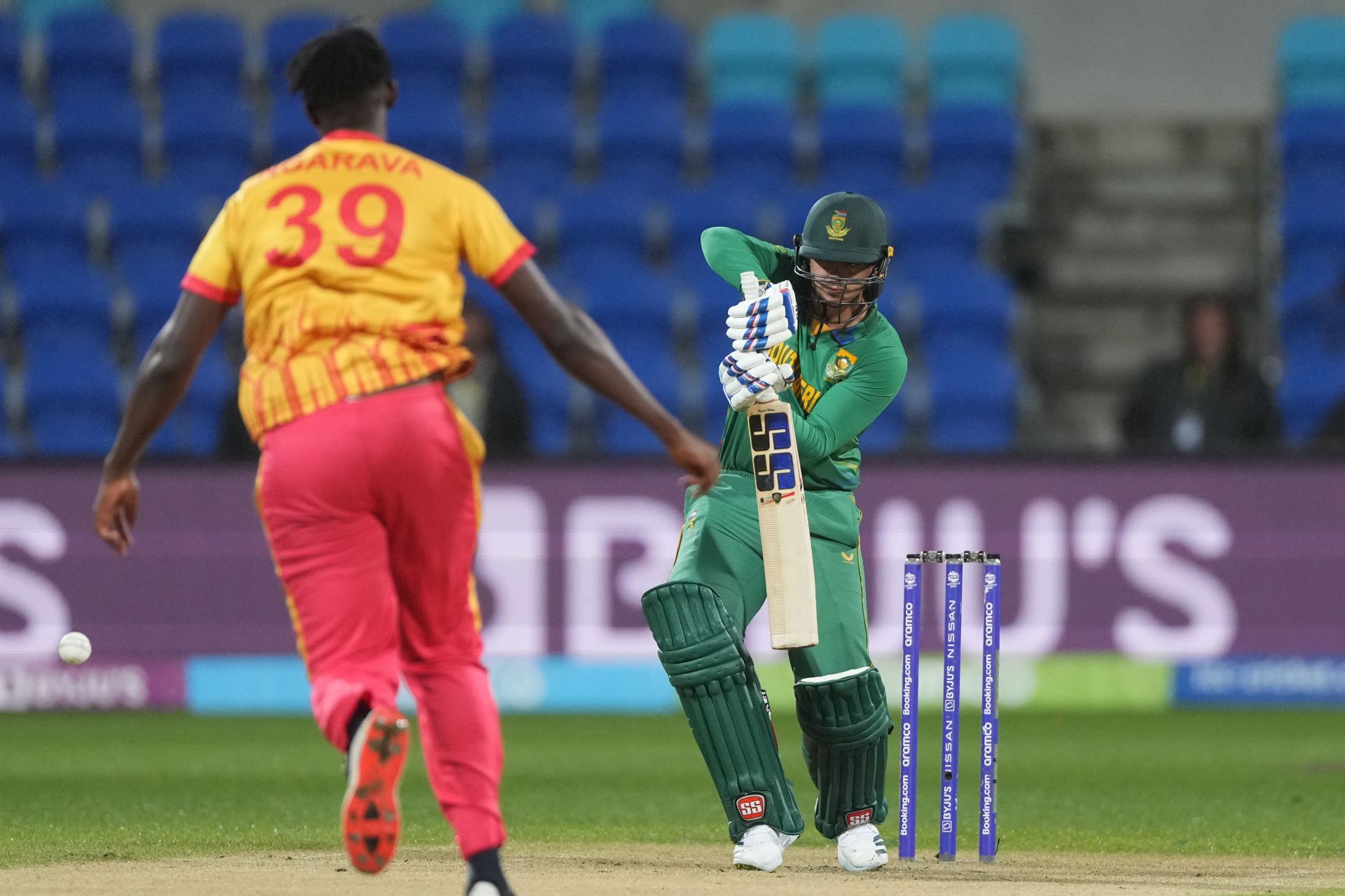 Quinton de Kock plays a shot against Zimbabwe during the 2022 T20 World Cup - Source: Getty