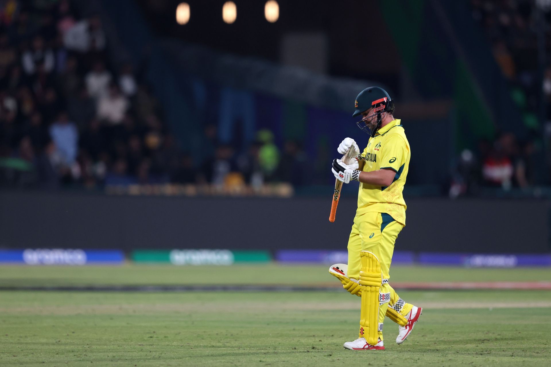 Travis Head managed only six runs off five deliveries in Australia&#039;s 2025 Champions Trophy chase against England. [P/C: Getty]