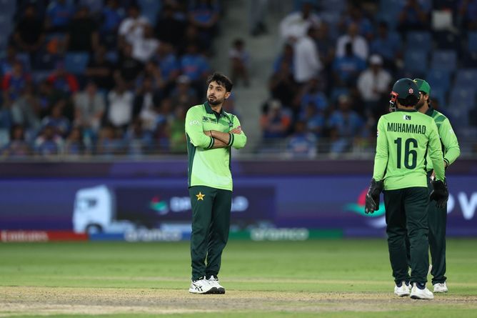 “Time aur jagah hoti hain na yaar” - Former captain blasts Abrar Ahmed for send-off to Shubman Gill in IND vs PAK 2025 Champions Trophy match