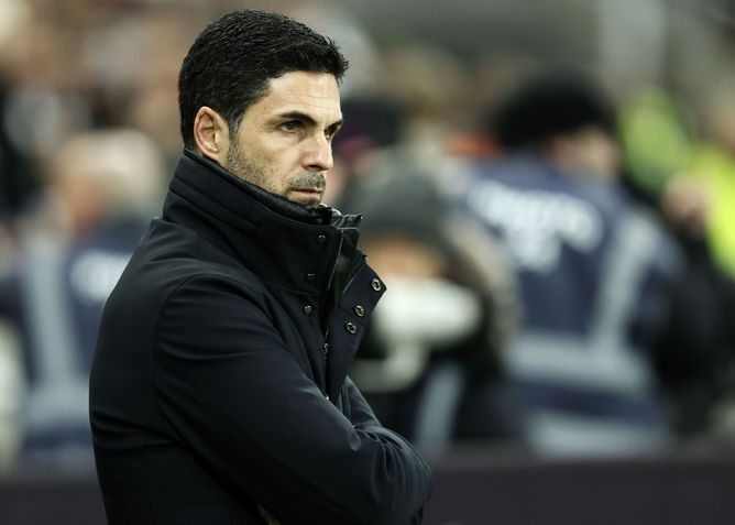 "He looked like a fish up a tree" - Pundit slams Mikel Arteta for blunder during Arsenal's loss to West Ham United