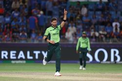 “It’s a mediocre bowling lineup” - Former India wicketkeeper’s blunt take on Pakistan after IND vs PAK 2025 Champions Trophy match