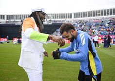 Virat Kohli vs Chris Gayle - comparing their stats in the Champions Trophy