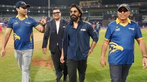 “You want to do a Naatu Naatu step” - Former India cricketer meets Ram Charan