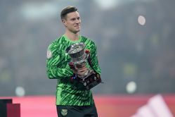 Barcelona want rival star to join as Marc-André ter Stegen replacement - Reports
