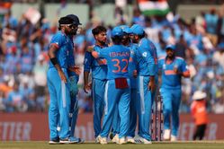 "I remember him hitting Babar Azam's stumps in the 2019 World Cup" - Aakash Chopra on his bowling picks for IND vs BAN 2025 Champions Trophy clash