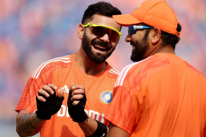 Virat Kohli’s heartwarming gesture to help Rohit Sharma with bag goes viral before IND vs BAN 2025 Champions Trophy match [Watch]