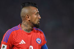 "Playing against Argentina will be easier than playing here with Paraguay" - Chile star Arturo Vidal makes bold claim ahead of WC qualifier