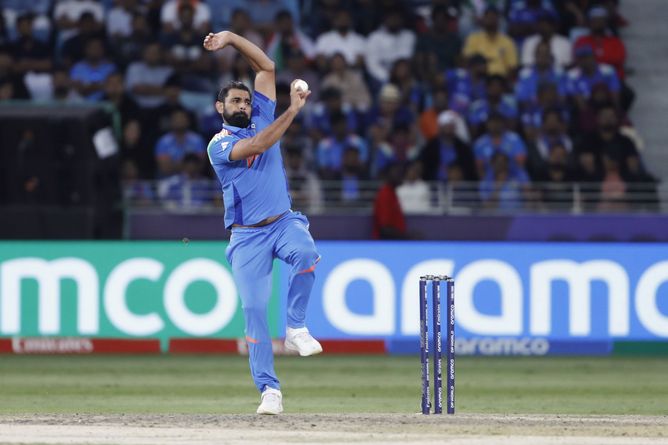 “Shami saab, bahut ho gaya Travis Head ka kaam” - Legendary spinner’s advice for India ahead of IND vs AUS 2025 Champions Trophy semifinal
