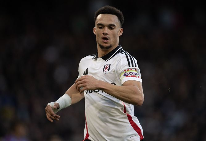 "Anyone who's doing well is going to get linked to a team" - Antonee Robinson addresses Liverpool transfer claims amid Fulham exit rumors